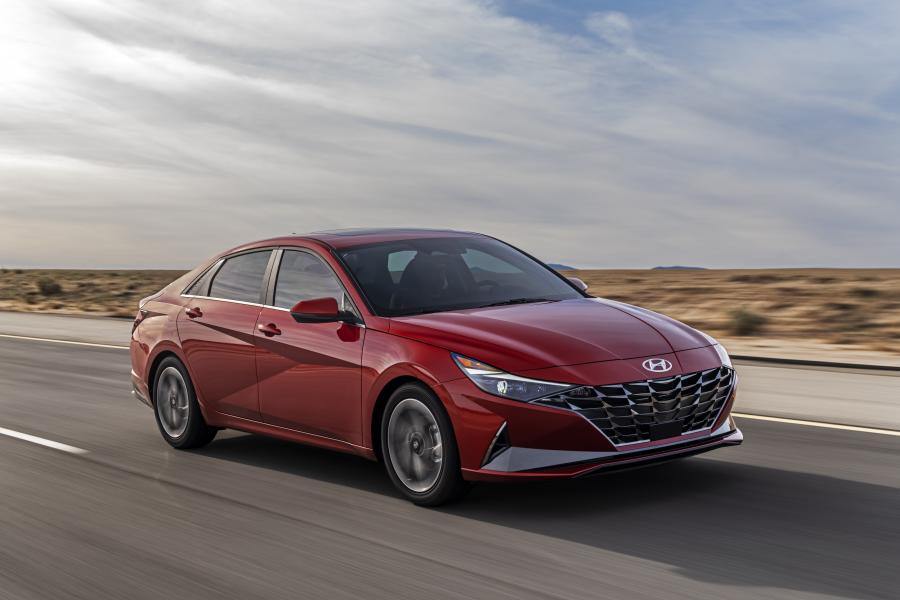  Hyundai Elantra (CN7) 2020 года  (NA) (фото 3 из 67)